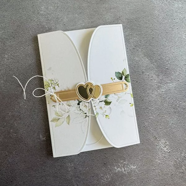 Simple and Basic A6 Gatefold dies 1